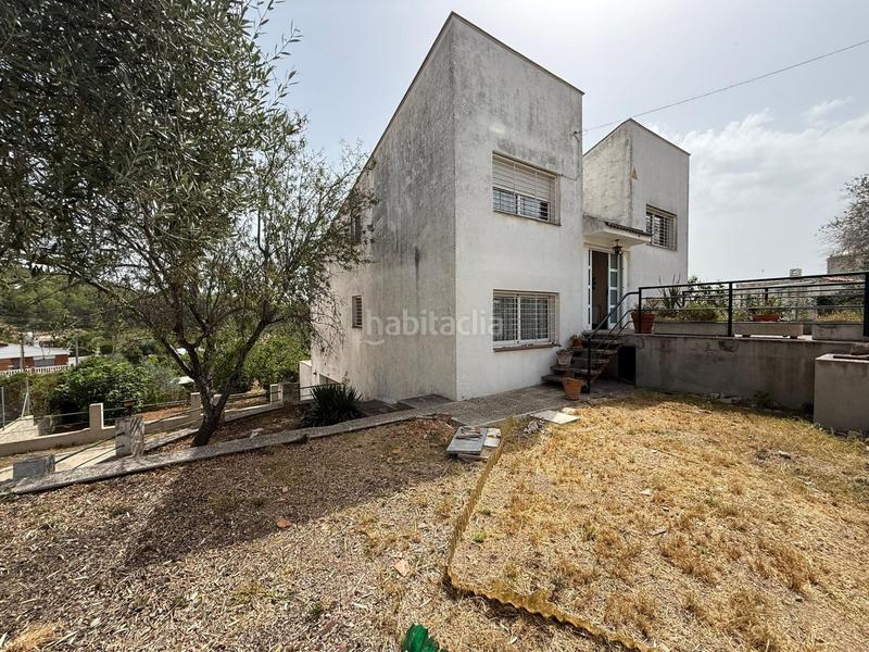 Foto eb2af935-5c9f-47fa-963d-046ba018fa1f. Chalet en Olèrdola