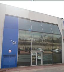 Affitto Capannone industriale en Montserrat-Parque Empresarial. Alquiler de nave difana en dos plantas en parque empresarial sa