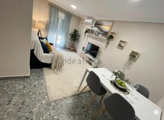 Etagenwohnung in El Arenal - La Pólvora. Se vende magnifico piso de 2 dormitorios en pleno centro de dos