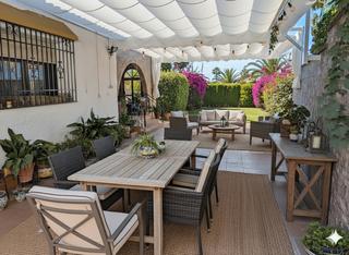 Maison à Arco Norte - Avda España. Precio negociable se vende magnifica casa de 5 habitaciones, 2 b