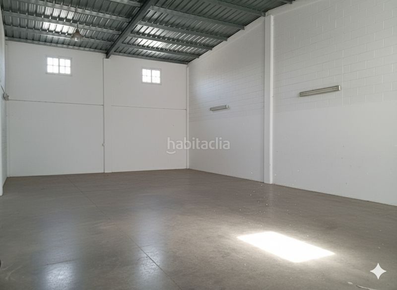 Foto 43386746-4632-4aae-8de0-61ec75ea15a1. Nau industrial a Centro - Doña Mercedes Dos Hermanas