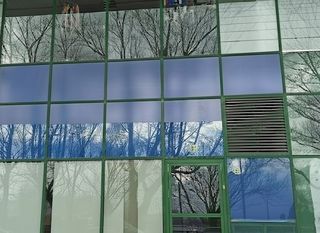 Lloguer Local Comercial a Parque Atlántico- San Matías. Se alquila magnifico local u oficina en primera linea de la aven