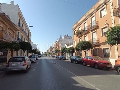 Foto befac8d6-5caa-471e-8fbb-98a9c43675c3. Casa a Centro - Doña Mercedes Dos Hermanas