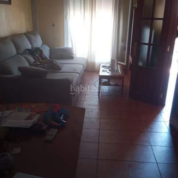 Foto 64bbbd89-dd8f-4f3f-b2b9-14d0a8bb6b3a. Xalet amb aparcament a Arco Norte - Avda España Dos Hermanas