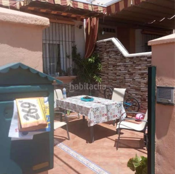 Foto ee01048a-3ca0-4af8-a99d-483875e287cc. Xalet amb aparcament a Arco Norte - Avda España Dos Hermanas