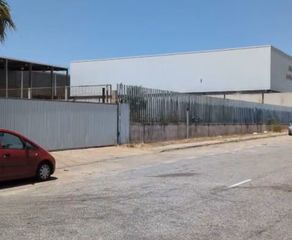 Lloguer Solar industrial a Salteras. Terreno industrial en alquiler en salteras
