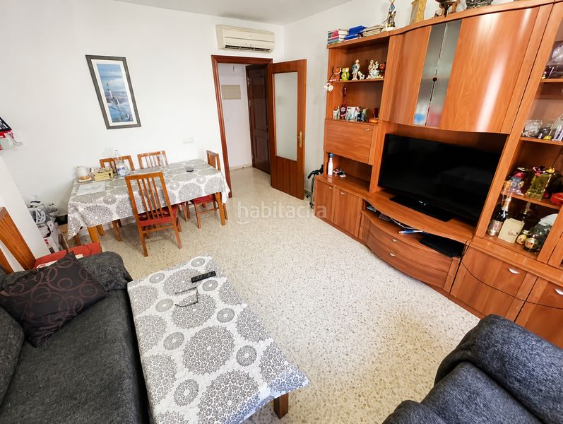 Foto 78191d91-aa46-438a-9b10-dcd479ce3907. Piso se vende exclusivo piso vpo de 2 dormitorios y 2 baños, con garaje y trastero. en Dos Hermanas