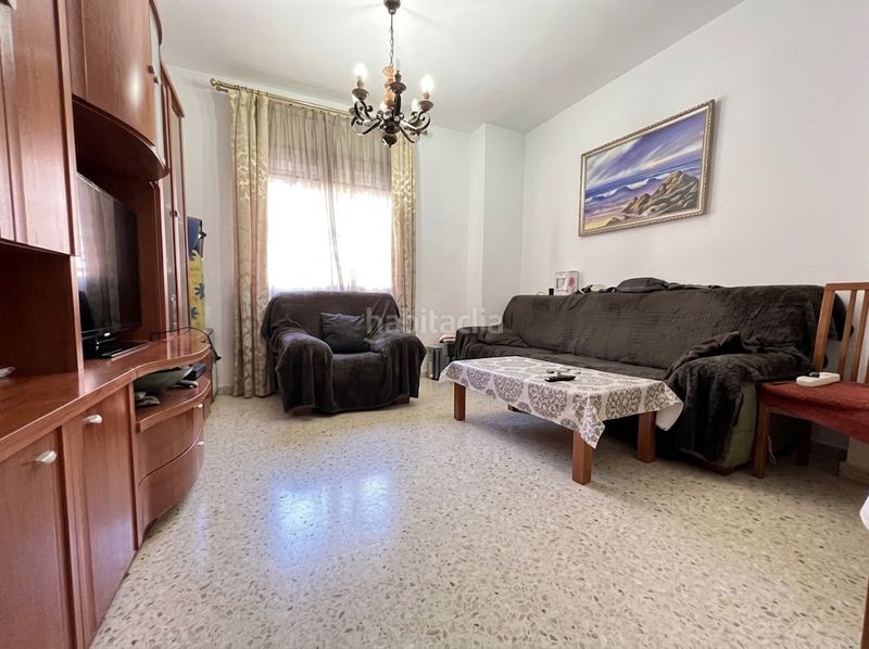 Foto b47f2132-22e6-4440-83c1-6305dfd01886. Piso se vende exclusivo piso vpo de 2 dormitorios y 2 baños, con garaje y trastero. en Dos Hermanas