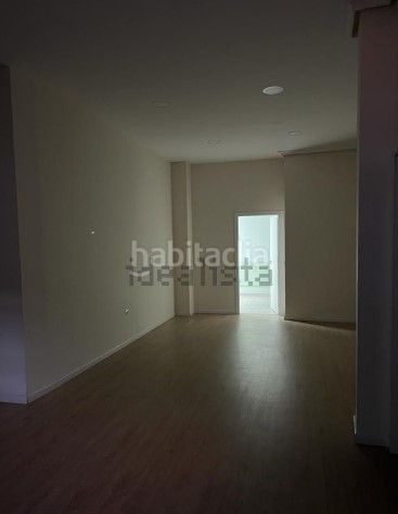 Foto 29fd86e8-129e-461e-941f-307f4ebfb7c3. Local comercial a El Arenal - La Pólvora Dos Hermanas