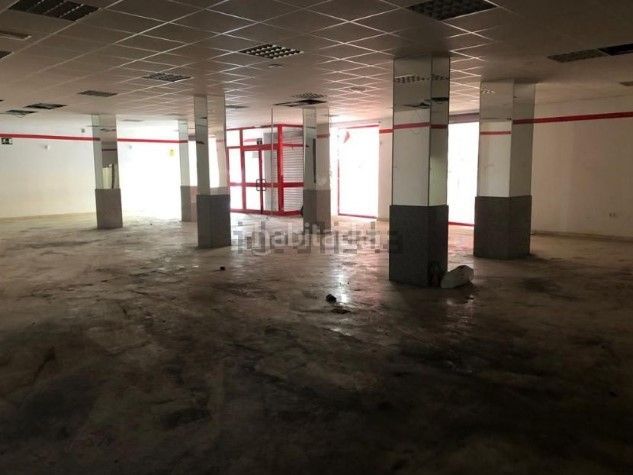 Foto 4e5e08f9-dc19-41a6-b281-571782e3da5e. Local comercial a El Arenal - La Pólvora Dos Hermanas