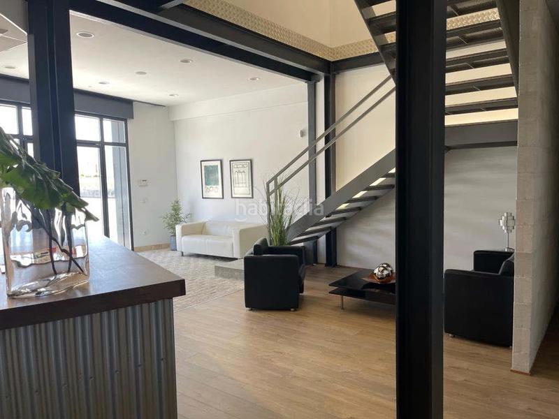 Foto 5f59dd4e-1edb-47e7-a977-f60b755b4c85. Industrial building in La Hacienda - Nueva Andalucía Dos Hermanas