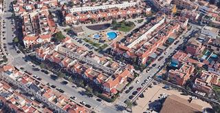 Maison jumelée à Arco Norte - Avda España. Venta de magnifica casa de 4 dormitorios y 2 baños precio negoci