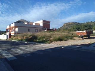Finca rústica a Algímia de Alfara. Parc.urbana en venta en algimia de alfara.