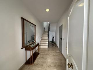 Casa adossada a Geldo. Adosado en venta en geldo, 3 dormitorios.