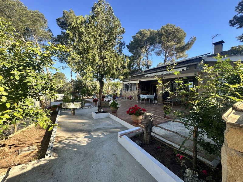 Foto a474d41b-69b2-4b75-a0c6-e96e8c626b05. Xalet amb calefacció aparcament piscina a Alfara de Algimia