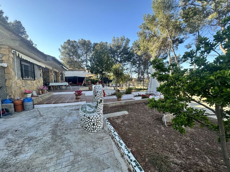 Foto a60752b9-8674-4bdb-ade8-7fde456a86d1. Xalet amb calefacció aparcament piscina a Alfara de Algimia