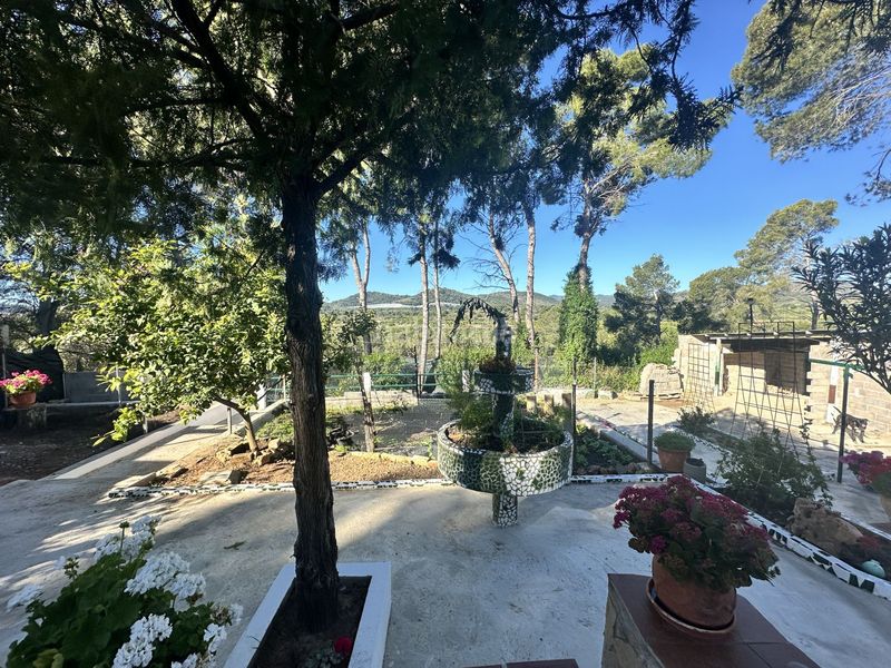 Foto cdeb72bd-50b9-465f-ae4c-efe2ed61e411. Xalet amb calefacció aparcament piscina a Alfara de Algimia