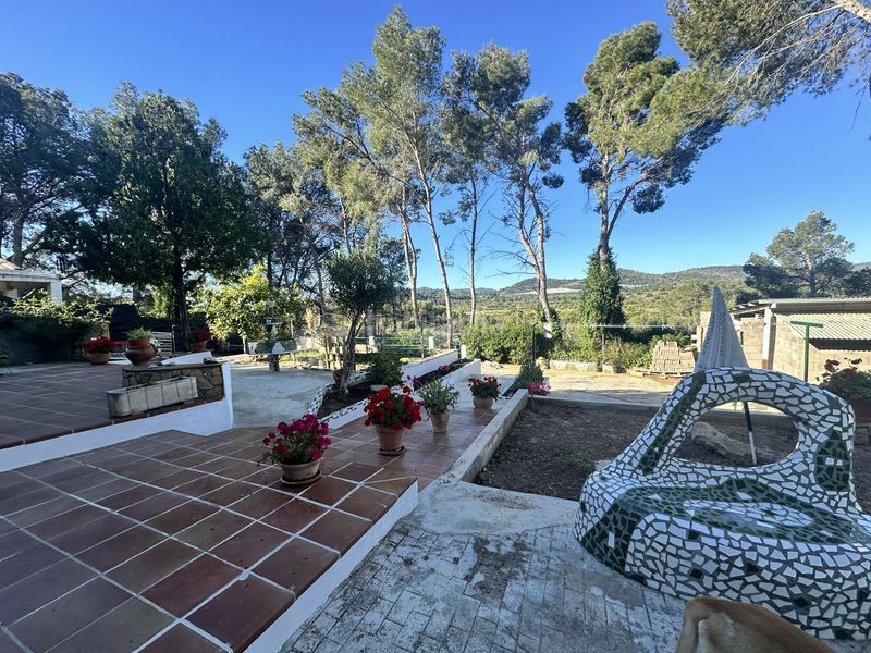 Foto e122ba76-9297-4355-86ba-c7c40943af3b. Xalet amb calefacció aparcament piscina a Alfara de Algimia