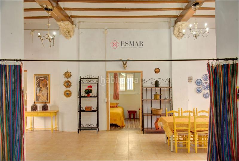 Foto 15b323cc-0c73-4359-a5c9-4c8719426b84. Casa  en venta , 8 dormitorios. en Estivella