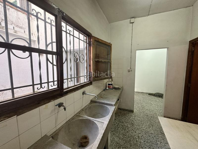 Foto c6be5751-ad0c-4908-83ca-1e4a08e084b9. Casa amb aparcament a Algímia de Alfara