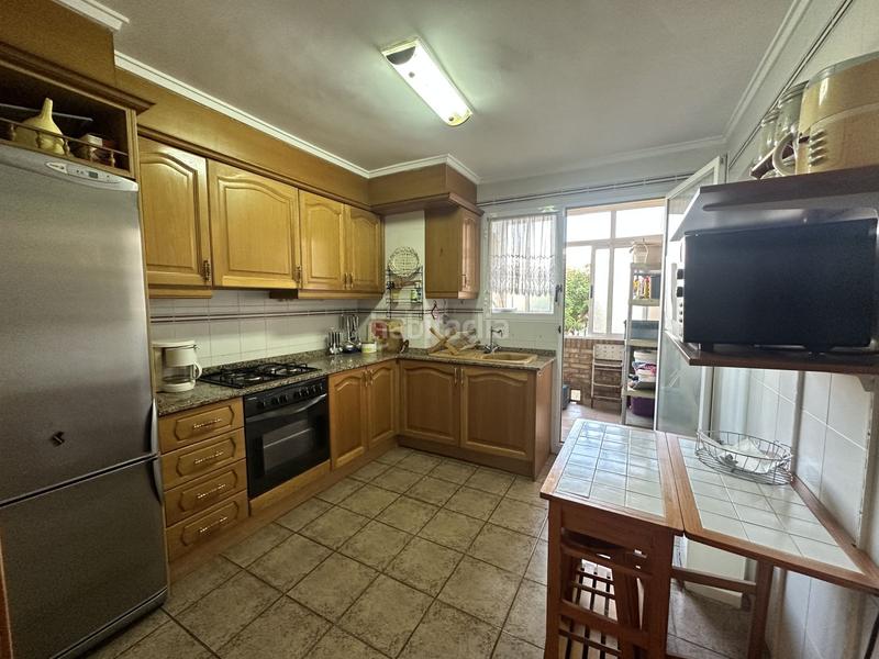 Foto c65b90ec-776d-4d3e-86f2-b8024aac5c2e. Pis amb aparcament a Centro puerto Sagunt