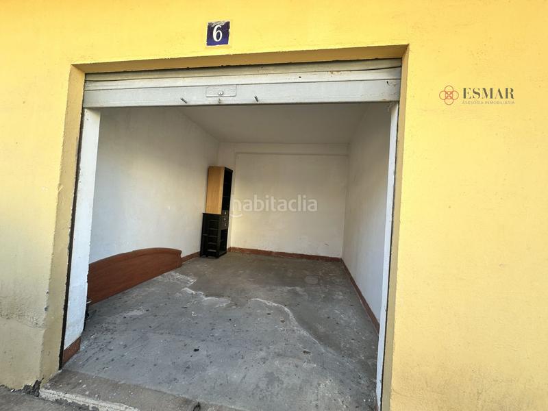 Foto 685012d6-3d4b-403b-9dde-715c93379578. Aparcament cotxe a Algímia de Alfara