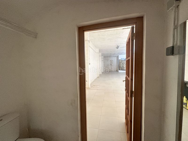 Foto c1150ea3-3782-47a9-9c4a-afabf8403e71. Lloguer local comercial a Gilet