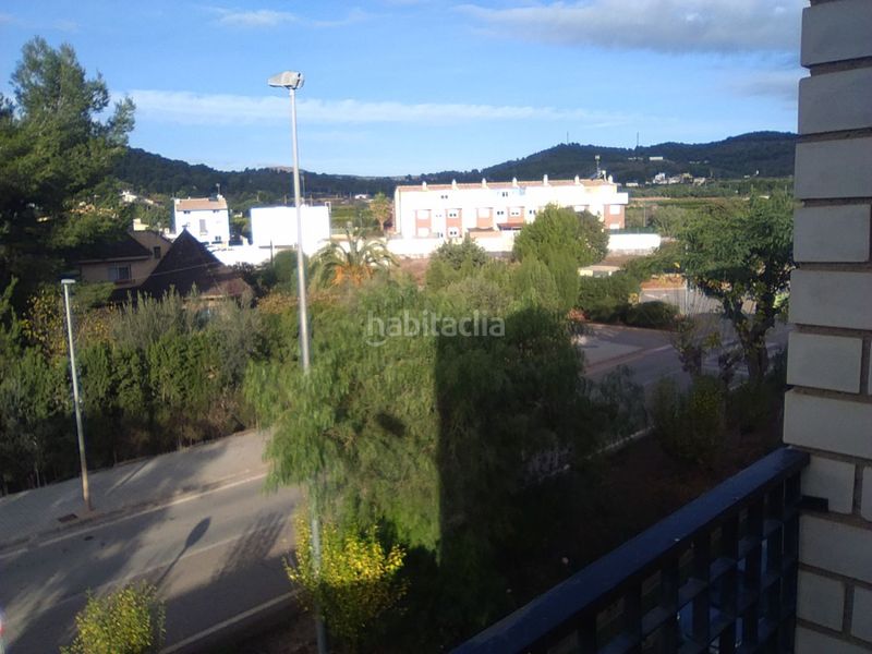 Foto f9c18532-60c9-40d0-92c9-e258368b2cc7. Pis a Estivella