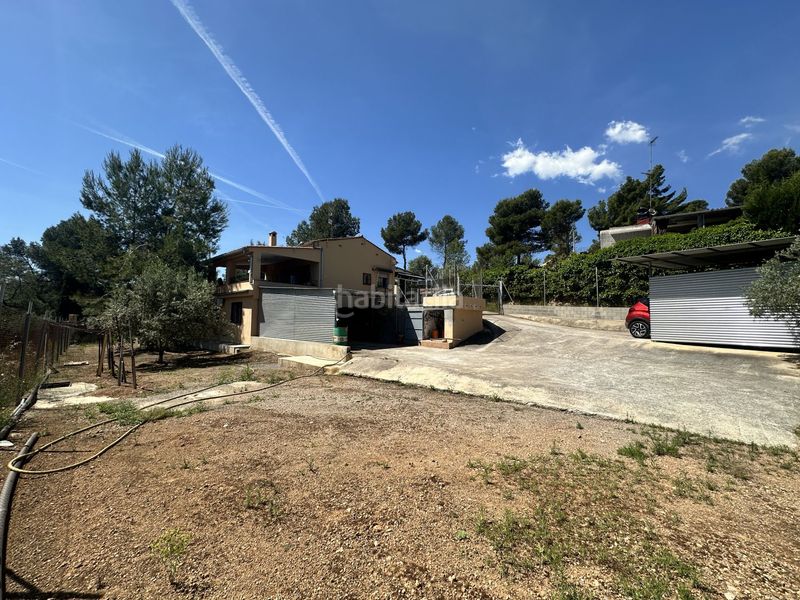 Foto 5d53e937-332f-4768-9bab-53abc9d937a9. Xalet amb aparcament piscina a Sot De Ferrer