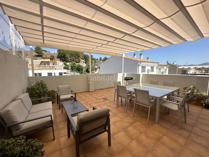 Foto 5a476a2c-0a4e-46d7-a5a5-fadf410c2fe5. Casa adossada amb calefacció aparcament a Torres Torres