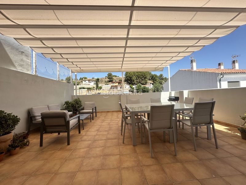 Foto c917c8b8-c2f5-42c8-b566-ab29a7d5f11d. Casa adossada amb calefacció aparcament a Torres Torres