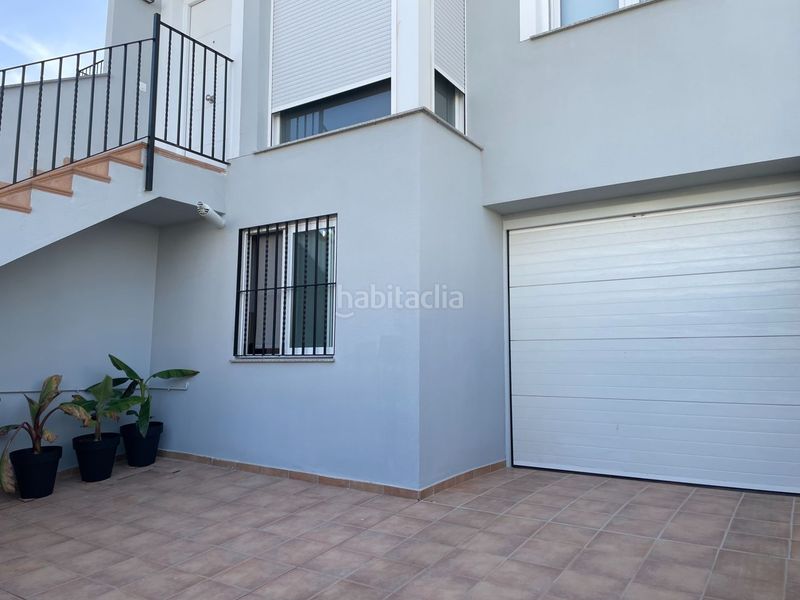 Foto f0a69490-4e18-46ca-a232-4c44a0891844. Casa adossada amb calefacció aparcament a Torres Torres