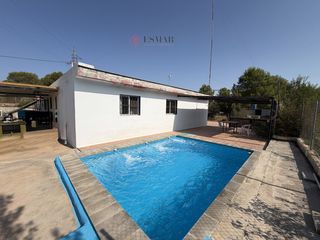 Chalet in Algímia de Alfara. Chalet en venta en algimia de alfara, 3 dormitorios.