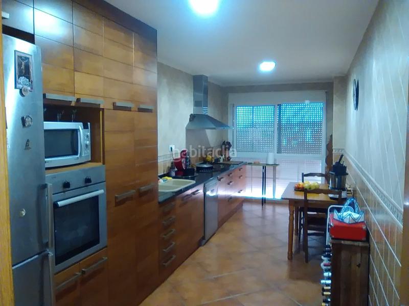 Foto eaaecab4-05f4-409d-8e6b-ca3d6677b8e8. Casa amb calefacció aparcament a Vall d´Uixó (la)