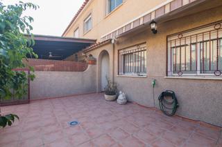 Casa  Cervantes. Un hogar donde empezar de nuevo  bungalow en sant joan dalacant