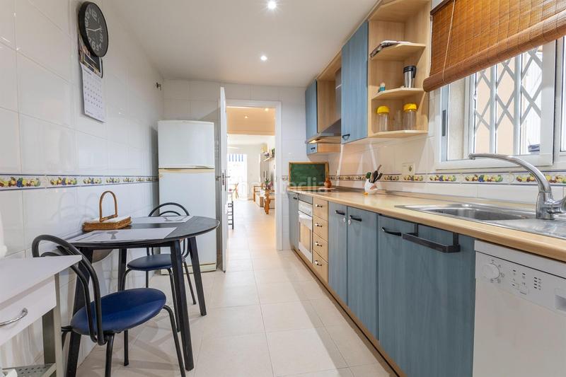 Foto babd7799-db9a-41fa-9dad-d2325e8f0fa8. Alquiler apartamento alquiler de temporada en playa de muchavista en Campello (el)