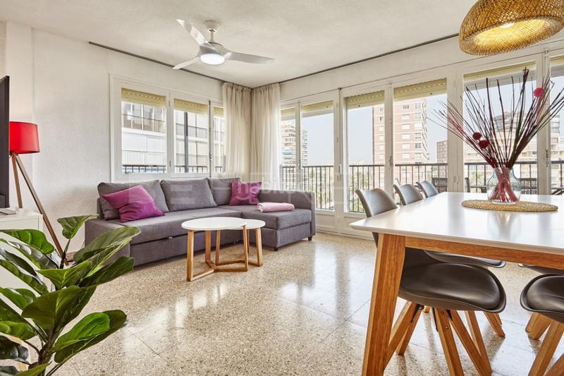 Foto 60a15702-8c6b-4c2a-80e7-dec729d97482. Lloguer apartament amb aparcament a Playa de San Juan Alicante