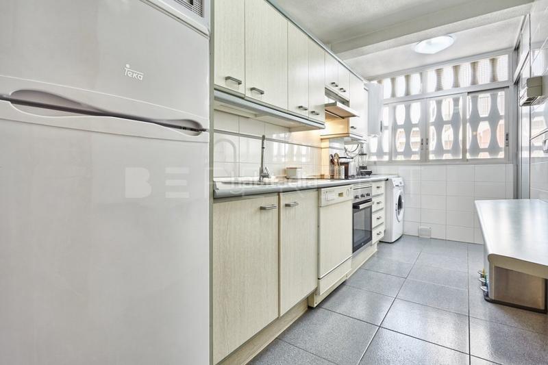 Foto 66c69647-d03d-4ed5-89b4-26e18da04579. Lloguer apartament amb aparcament a Playa de San Juan Alicante