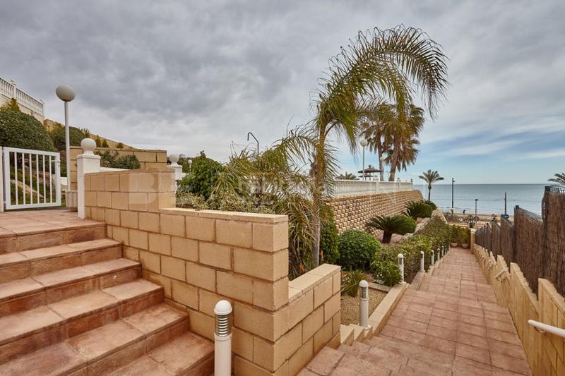 Foto 332ec2d8-2944-42f9-a43a-5fc391511dc1. Affitto piccolo appartamento con riscaldamento parcheggio piscina in Campello (el)