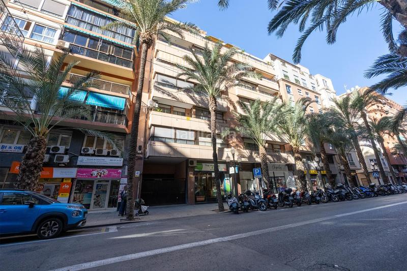 Foto 10cc006c-de53-4dff-a306-be44779a3540. Etagenwohnung mit parking in Mercado Alicante