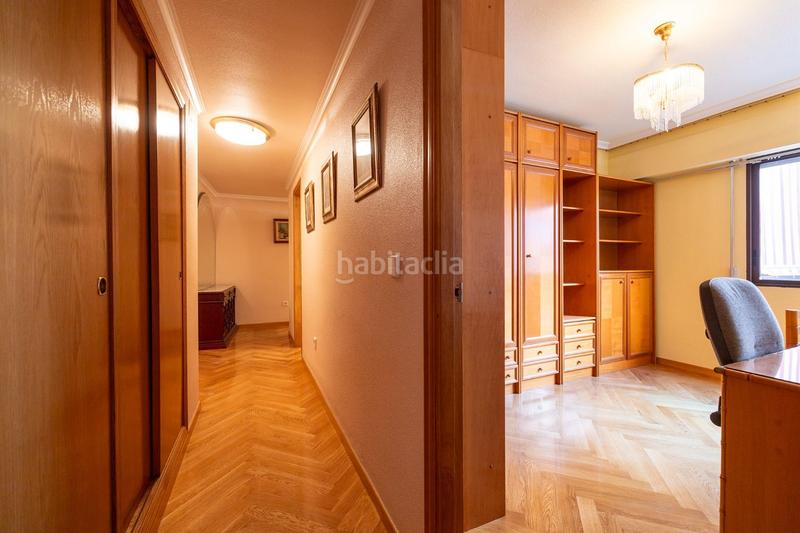 Foto 60a3188e-49dc-43ef-942b-12e692742b59. Etagenwohnung mit parking in Mercado Alicante