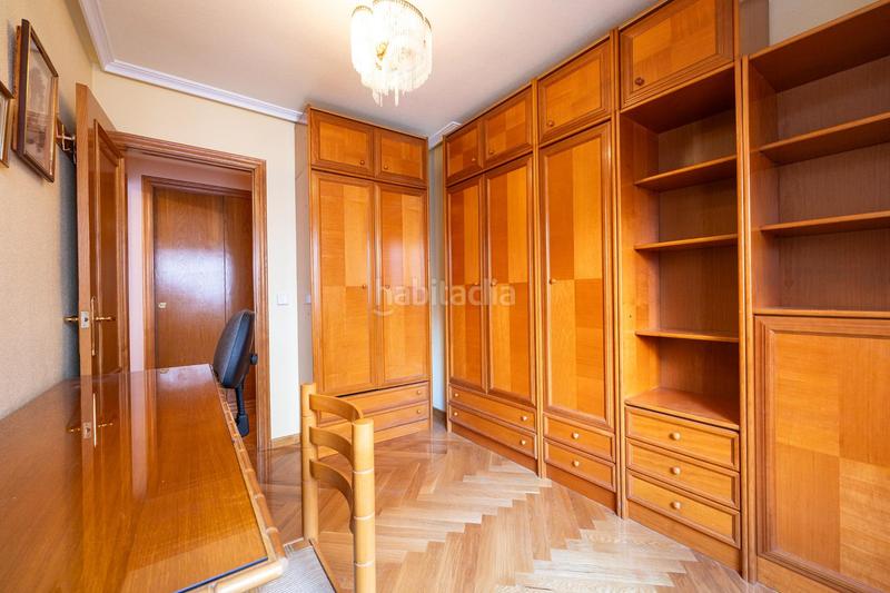 Foto 6bee0fd6-d38b-440e-aa17-8666670e511f. Etagenwohnung mit parking in Mercado Alicante