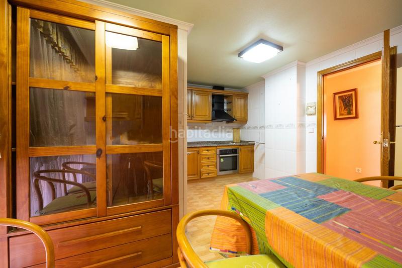 Foto e143321b-e3b6-4752-9a9d-ceddad5aa777. Etagenwohnung mit parking in Mercado Alicante