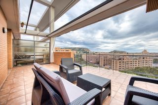 Àtic  Avenida juan sanchis candela. Espectacular ático dúplex de 3 plantas con gran terraza, garaje