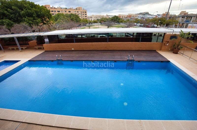 Foto ecbabff3-e6c2-4c46-a2cd-3a4f678b6437. Àtic amb aparcament piscina a Garbinet - Parque de las Avenidas Alicante