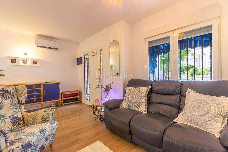 Foto 7c27e2c7-8e65-4f9c-8d01-832935051625. Affitto casa a schiera in Pueblo Español-Coveta Fumá Campello (el)