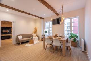Appartement  Calle franja. Espectacular reforma en piso histórico en el corazón de la coruñ