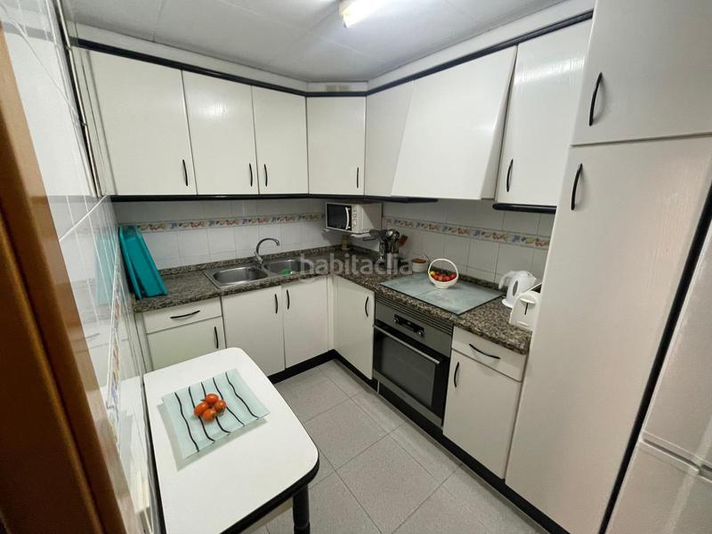Foto b5a4d757-a6c0-4bf9-a571-a825b98eeb78. Piso vivienda en Els Pins Blanes