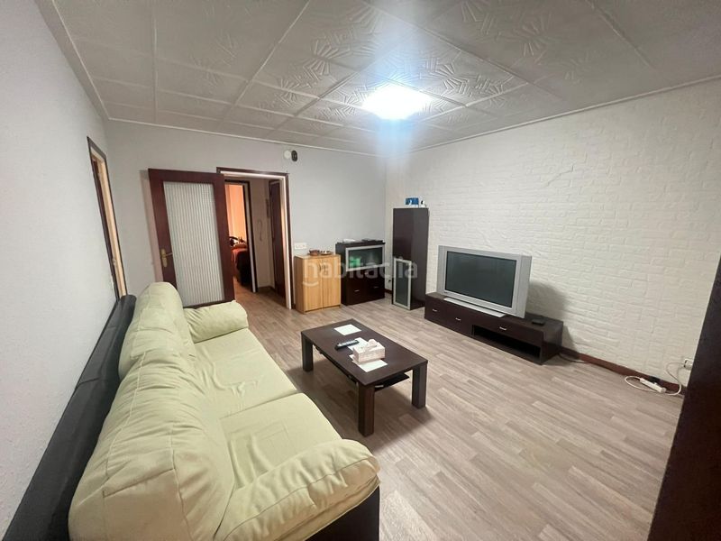 Foto 350dadf7-3666-4281-aaab-5476a0a18667. Apartament a La Llàntia Mataró