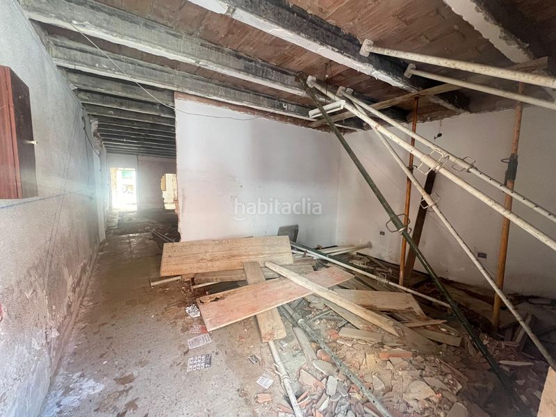 Foto d9066ff3-cf2b-4055-a67e-16f38cc03666. Casa a Cerdanyola Sud Mataró